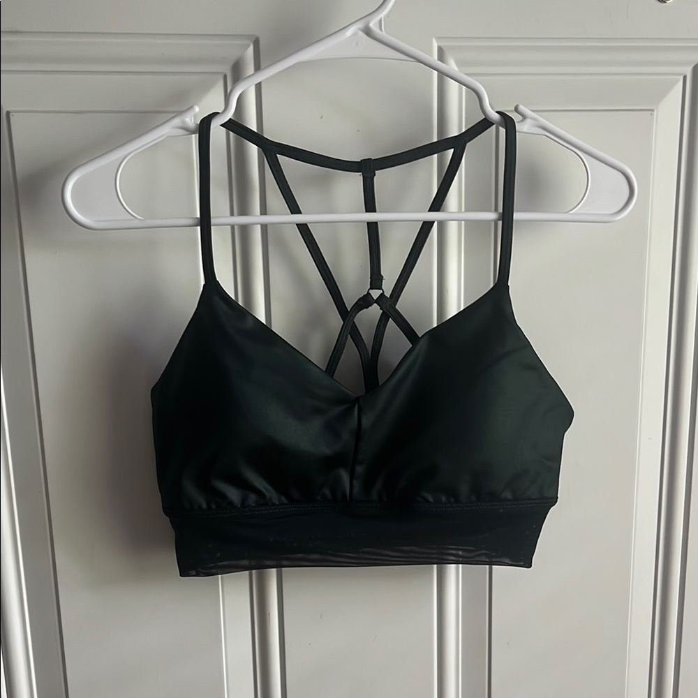 EUC Alo Yoga Lavish Strappy Bra